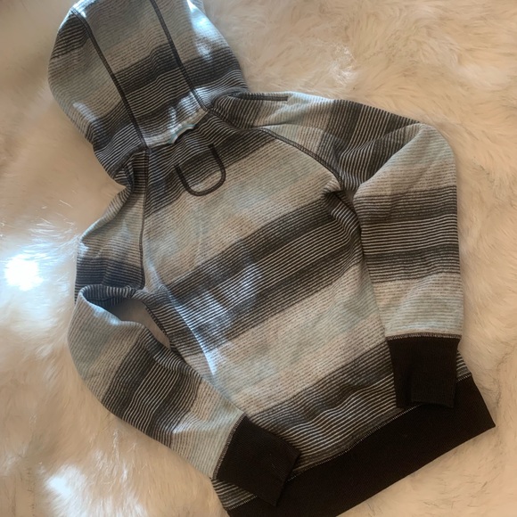 Ivivva jacket - Picture 2 of 3